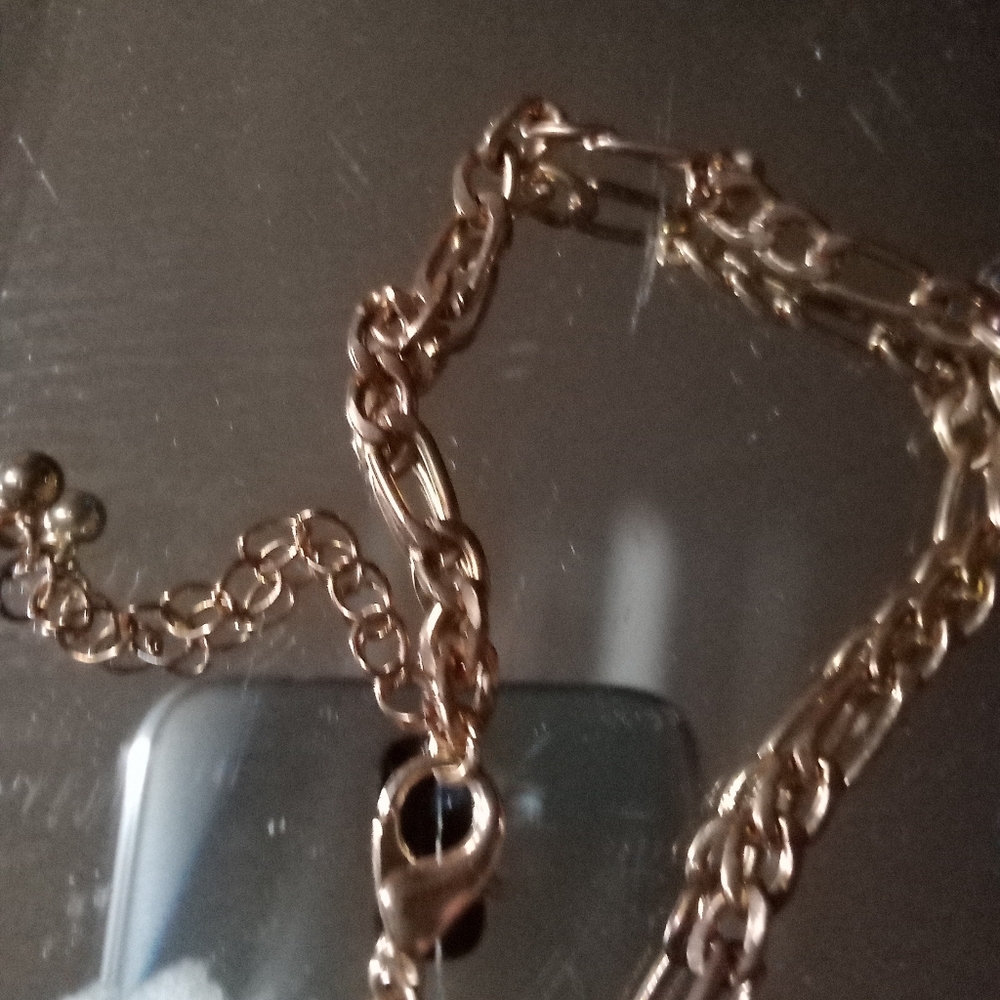 Fashion golden chain bracelet ladies